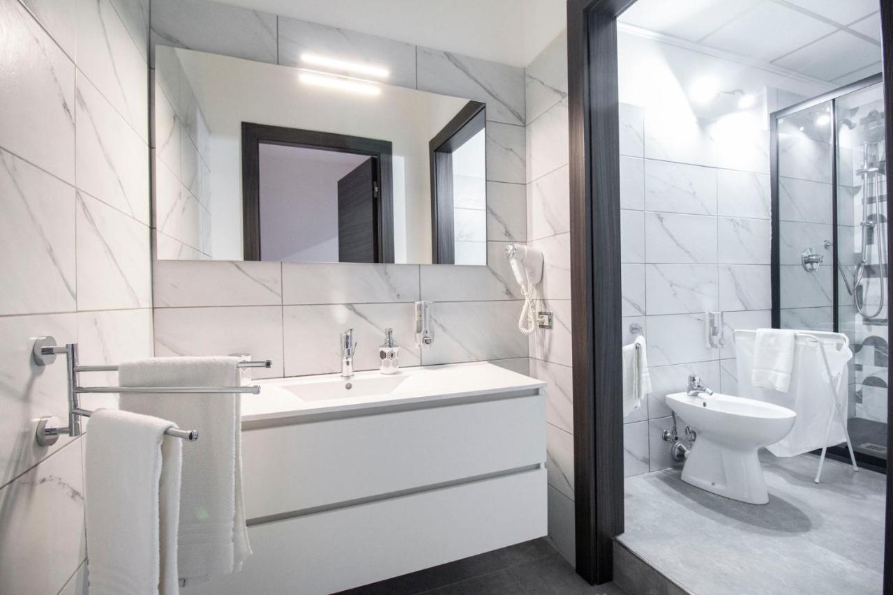 Royal Playa Suite And Apartament -Private Parking- Self Chek Out CTA Eksteriør bilde