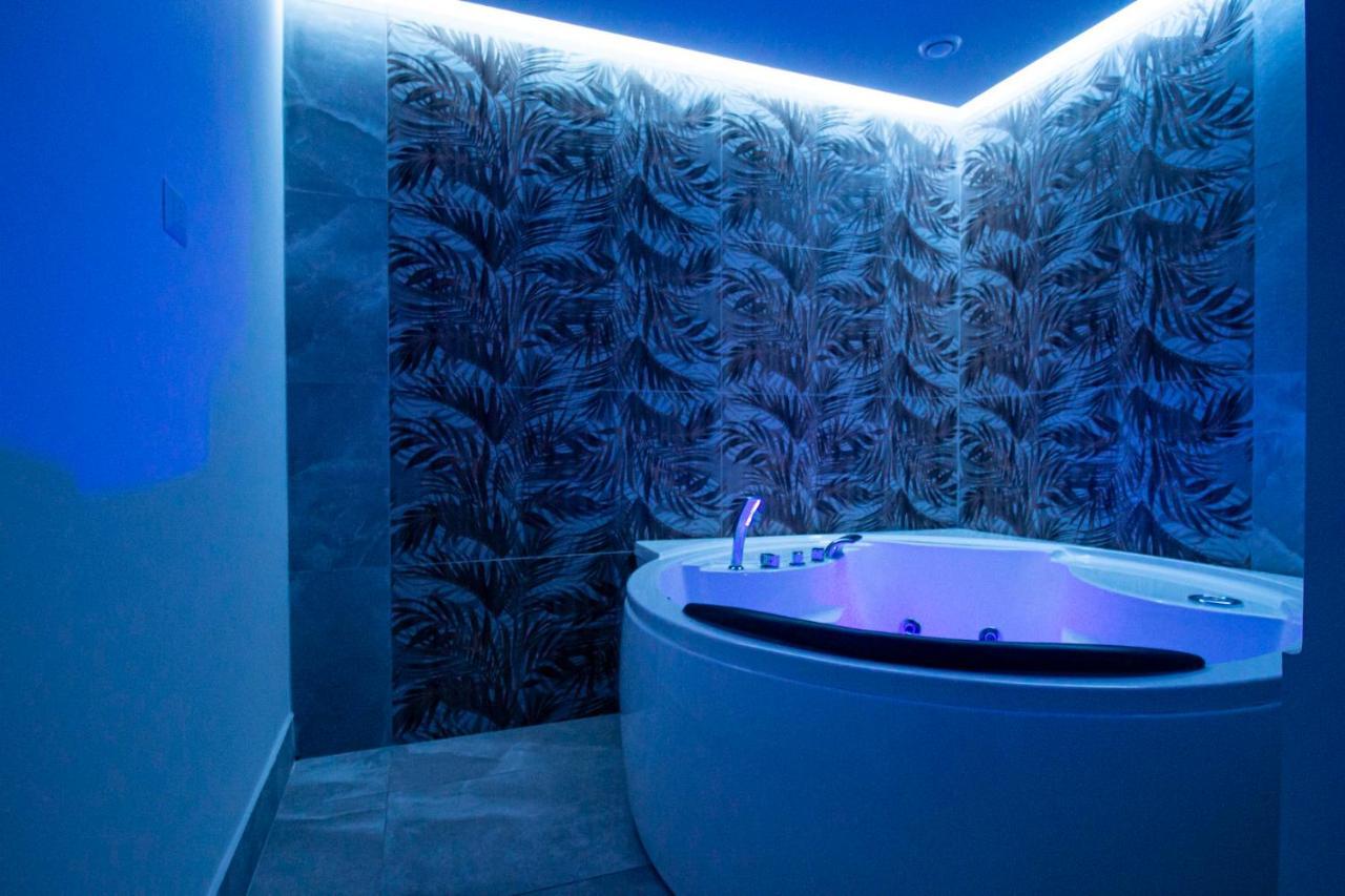 Royal Playa Suite And Apartament -Private Parking- Self Chek Out CTA Eksteriør bilde