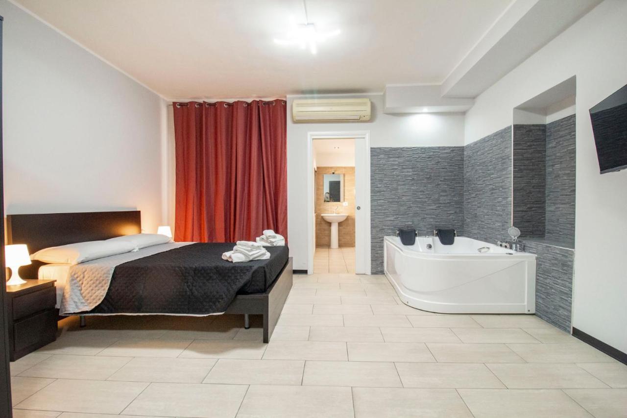 Royal Playa Suite And Apartament -Private Parking- Self Chek Out CTA Eksteriør bilde