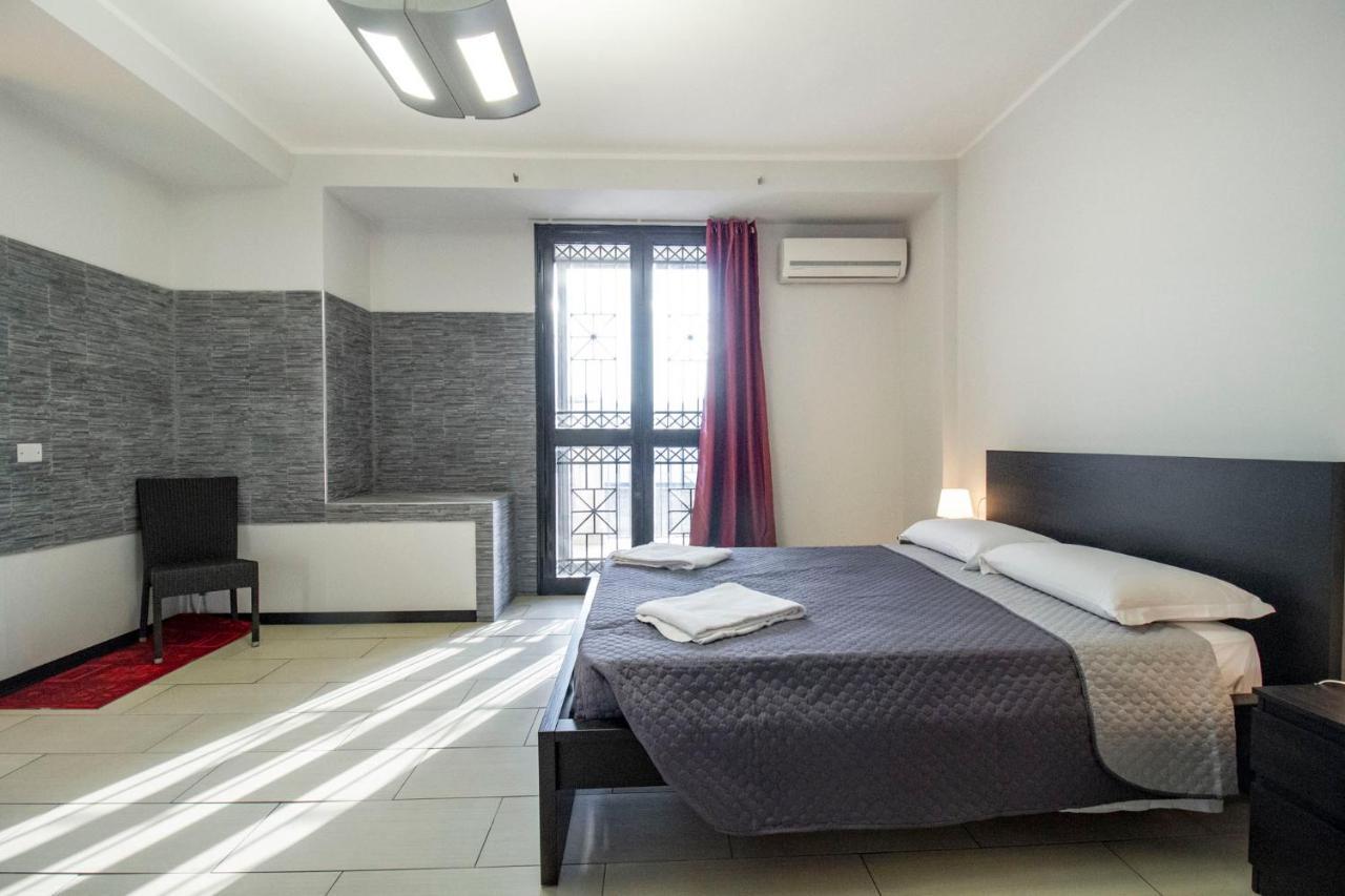 Royal Playa Suite And Apartament -Private Parking- Self Chek Out CTA Eksteriør bilde