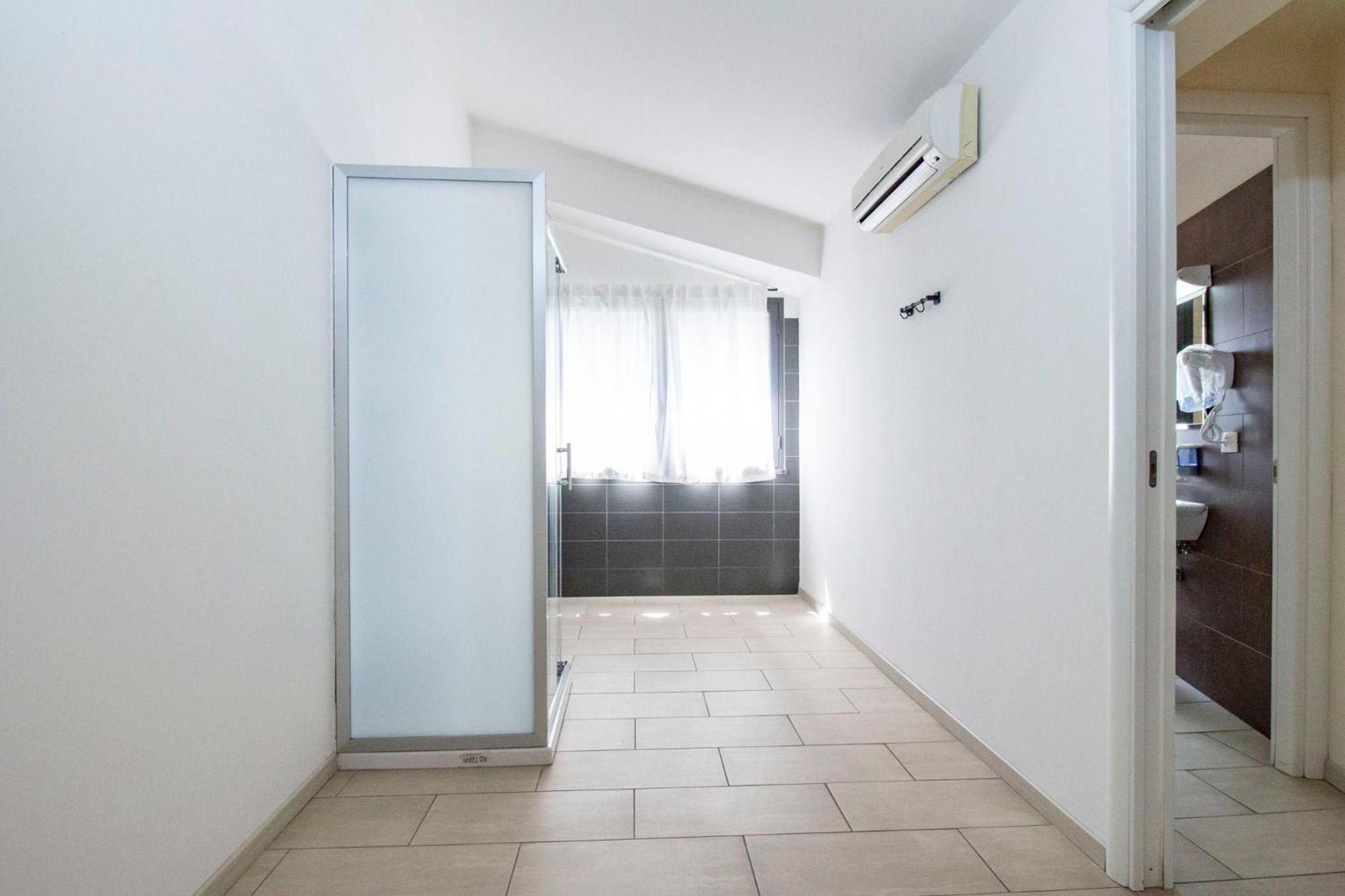 Royal Playa Suite And Apartament -Private Parking- Self Chek Out CTA Eksteriør bilde