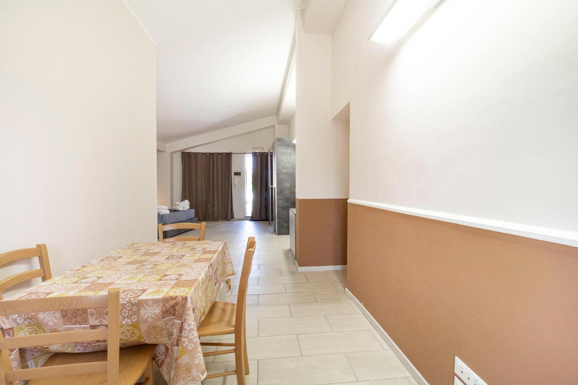 Royal Playa Suite And Apartament -Private Parking- Self Chek Out CTA Eksteriør bilde